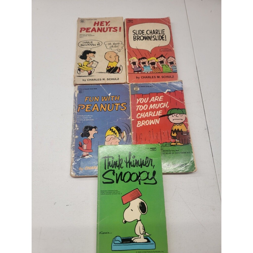 🚨 RARE VINTAGE 1968 Fawcett Crest Snoopy Peanuts Lot Of 5 Books. (See Photos)